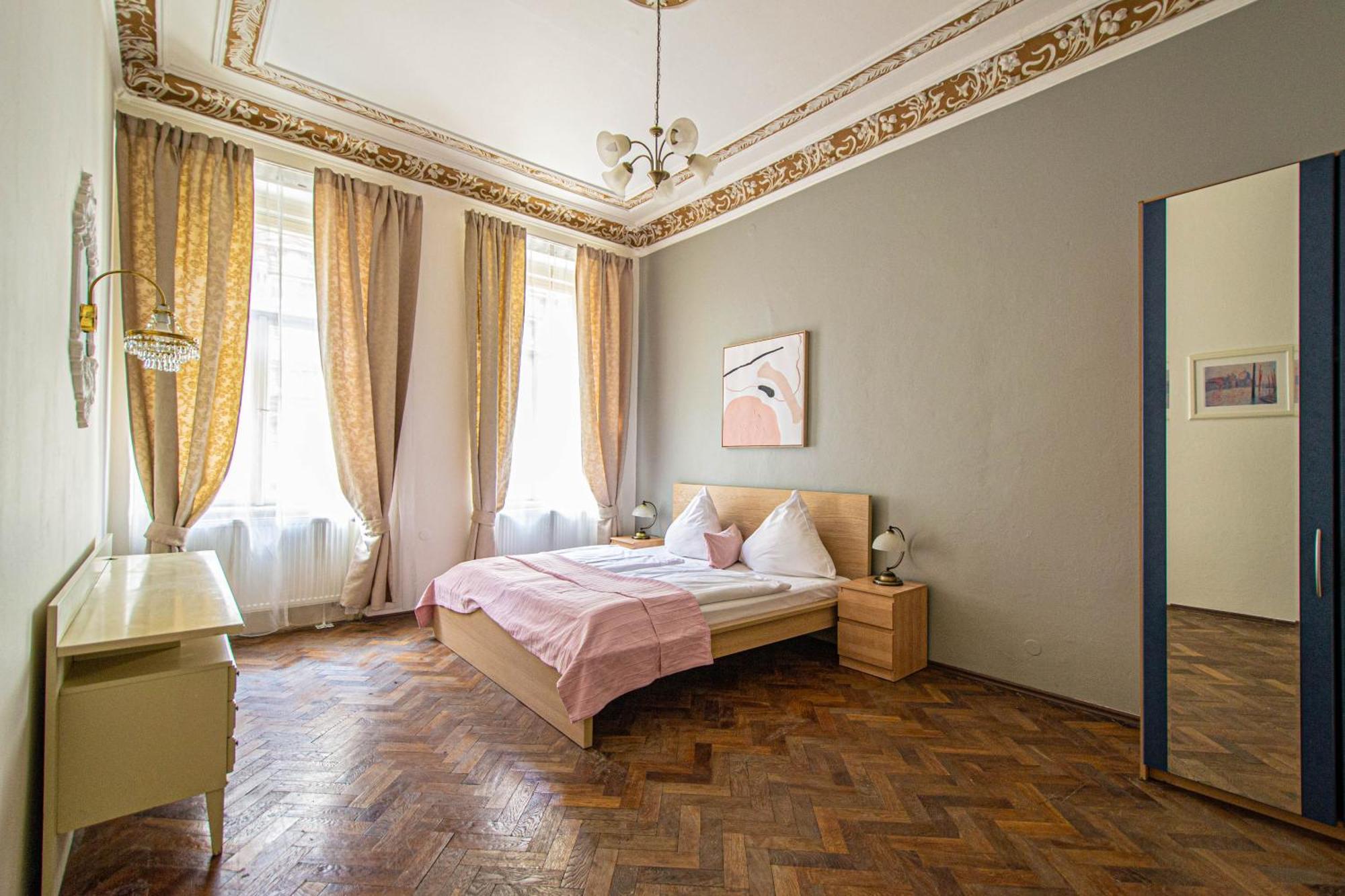 For Celebrations Spacious 3Bdr Apartment With Balcony Prag Dış mekan fotoğraf